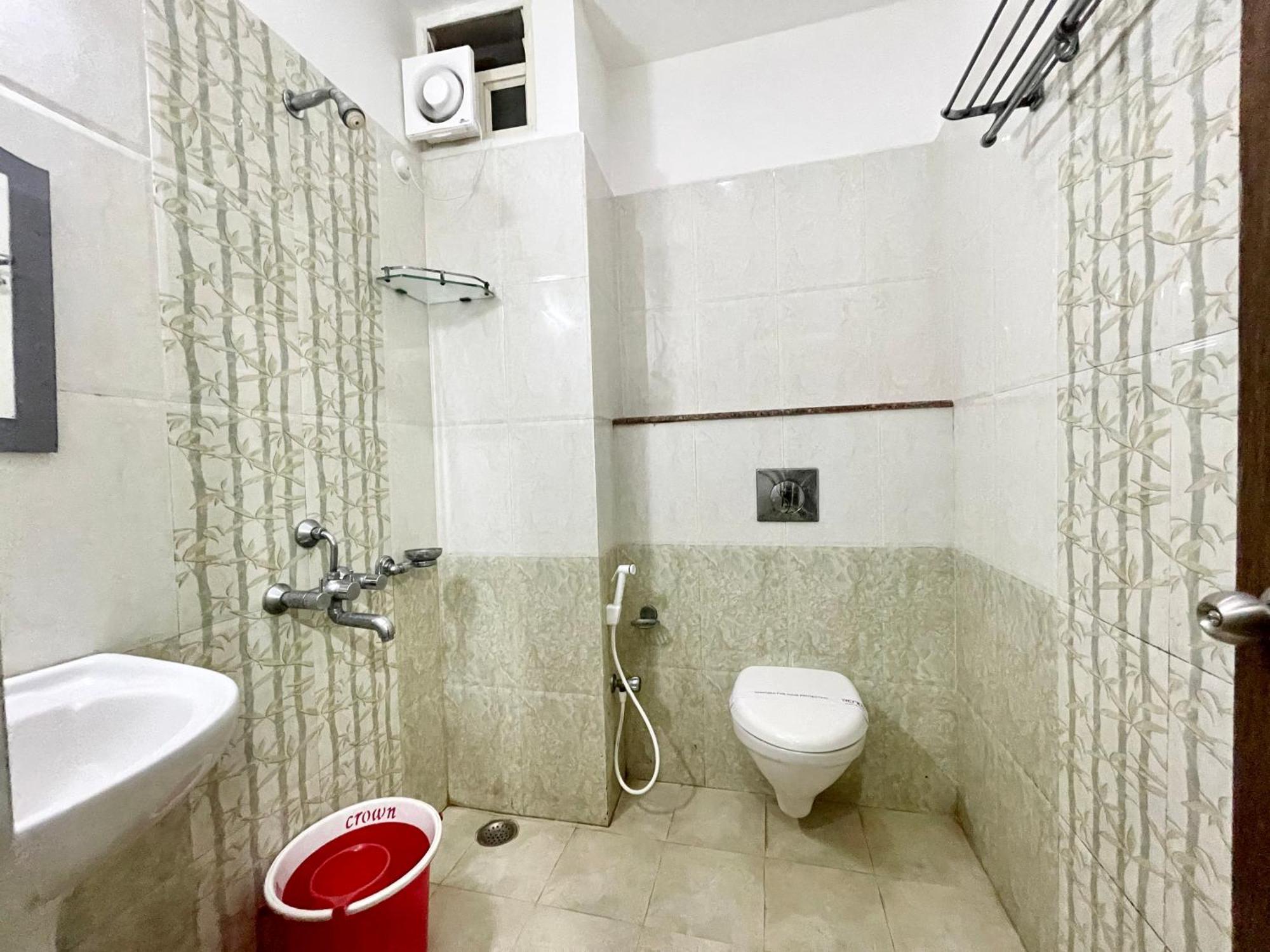 Hotel Trends In Puri Esterno foto