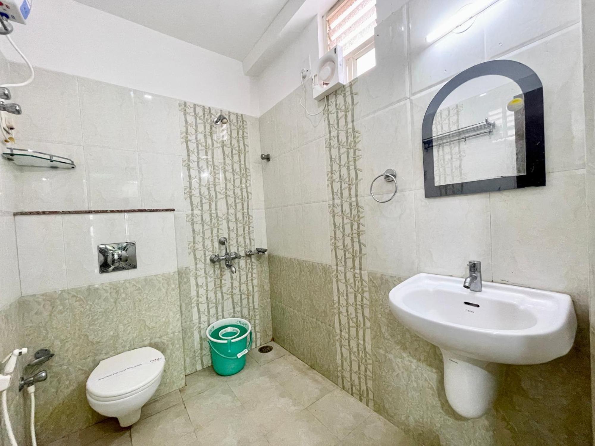 Hotel Trends In Puri Esterno foto