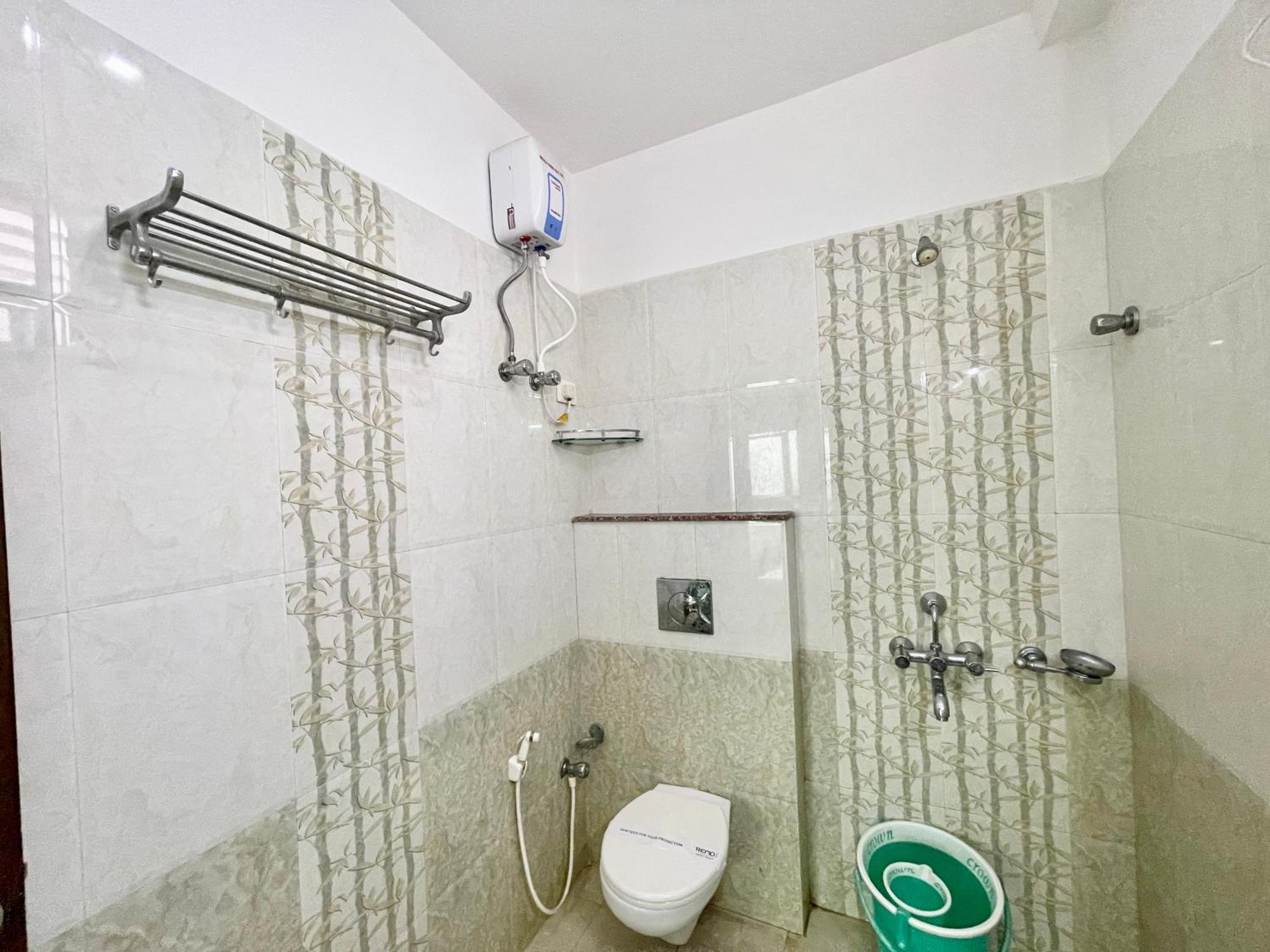 Hotel Trends In Puri Esterno foto